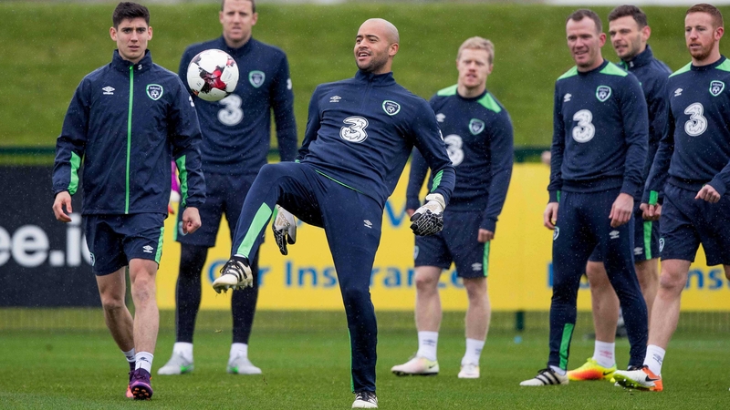 Darren Randolph trains at Abbotstown with other members of the Ireland squad