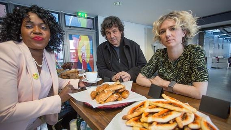 'Our Table' cafe opens at the Project Arts Centre in Dublin to open up discussion about issues in Ireland's direct provision system. Pictured: Ellie Kisyombe, Stephen Rea, Michelle Darmody.