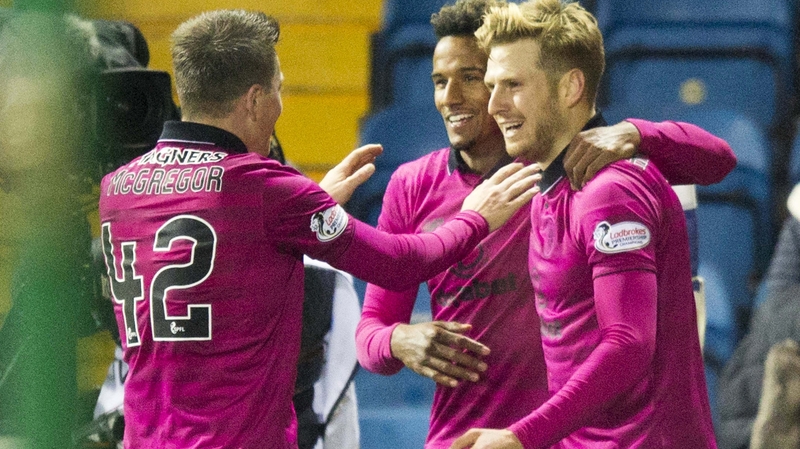 Celtic's Stuart Armstrong (right) celebrates