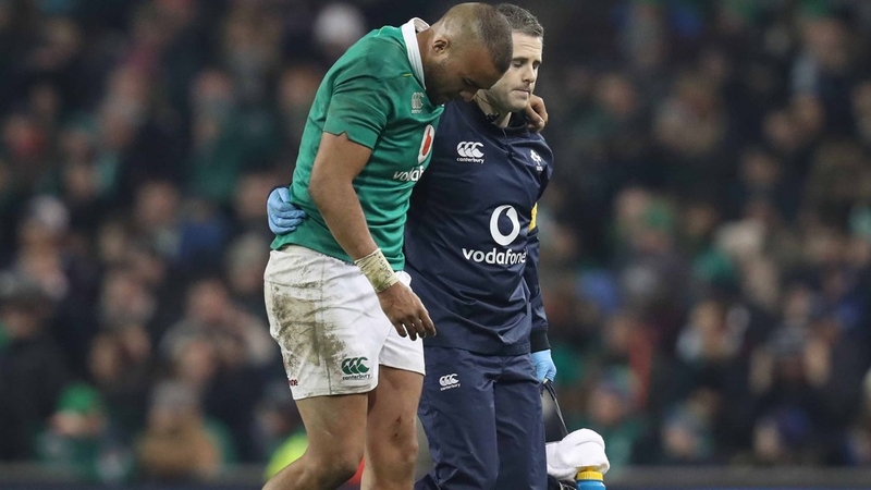 Simon Zebo goes off with the help of Dr Ciaran Cosgrave