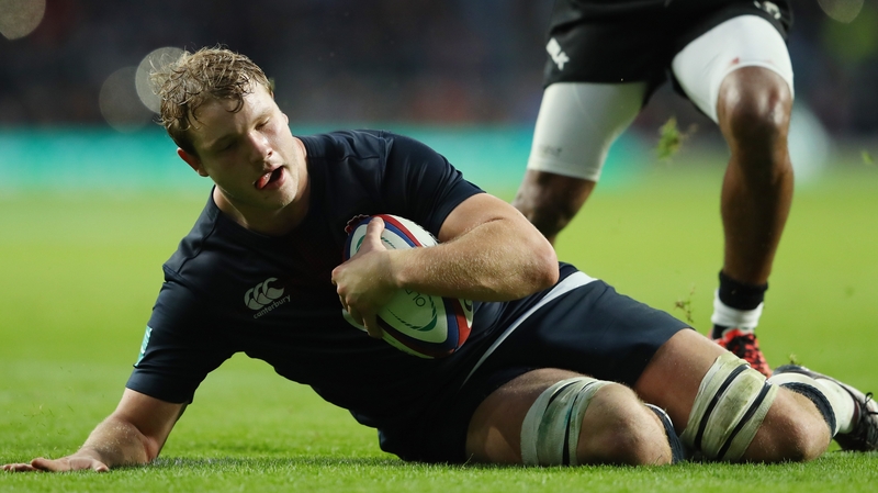 Joe Launchbury scored England's ninth try against Fiji