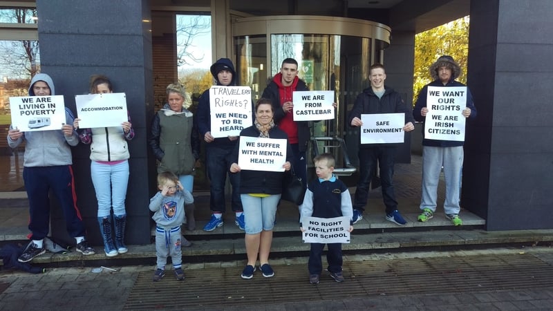 A small number of people have been demonstrating outside the County Hall in Castlebar this afternoon