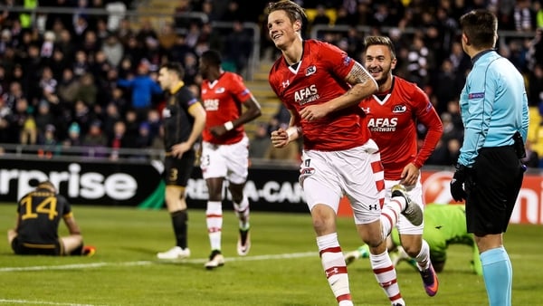 Wout Weghorst celebrates scoring the only goal
