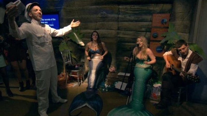 Dillon St Paul and The Apprentice underwater cabaret