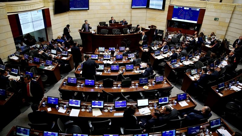 The revised peace accord passed by a vote of 75-0 in the Senate