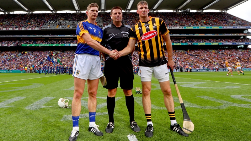 Tipperary's' Brendan Maher and Shane Prendergast of Kilkenny with referee Brian Gavin before the All-Ireland hurling final