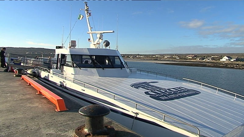 Ferry services from Ros a Mhíl to Inis Mór are set to continue