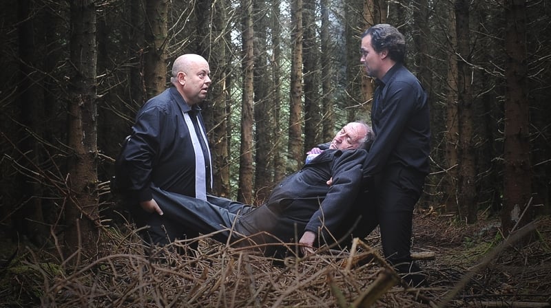 Two wedding videographers find themselves up to their necks in murder and mayhem in Maurice O'Carroll's film Dead Along The Way