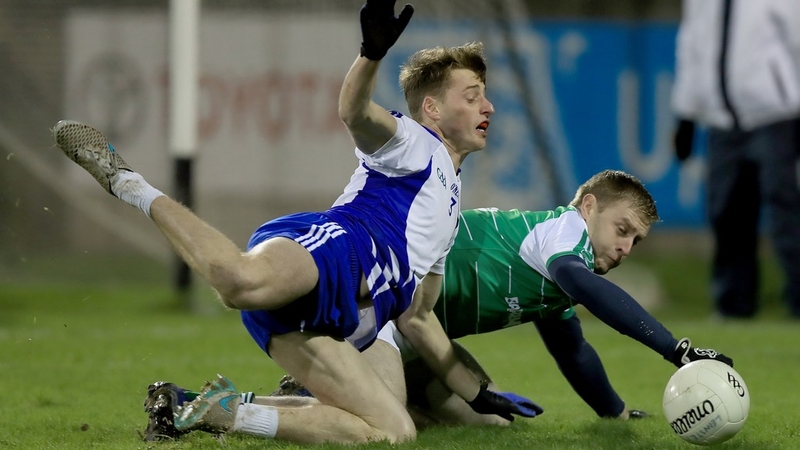 Leinster's Donie Kingston (L) challenges Niall McInerney of Connacht