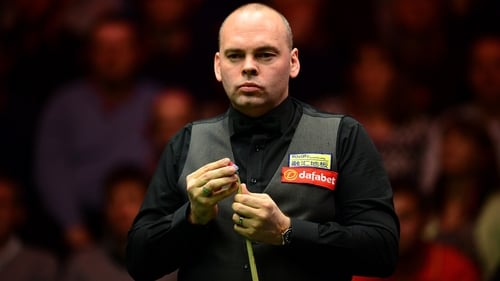 The maximum helped Stuart Bingham edge out Ricky Walden