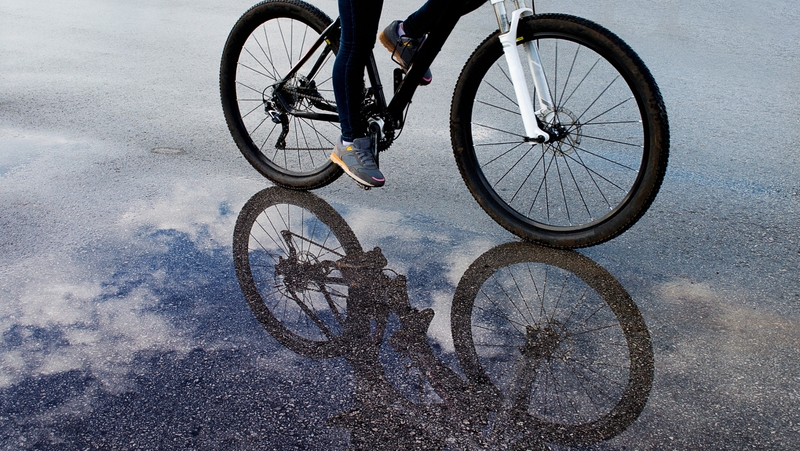 Tips for cycling in the rain