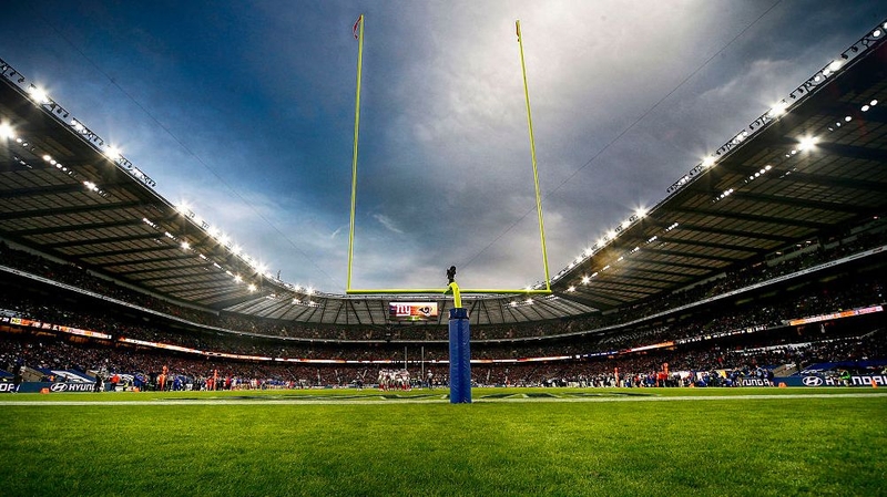 Twickenham Stadium hosted the New York Giants and Los Angeles Rams in October