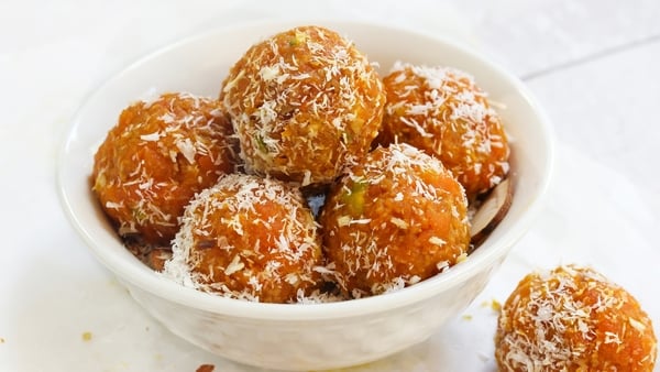 Super Healthy Snack: No Bake Carrot Balls