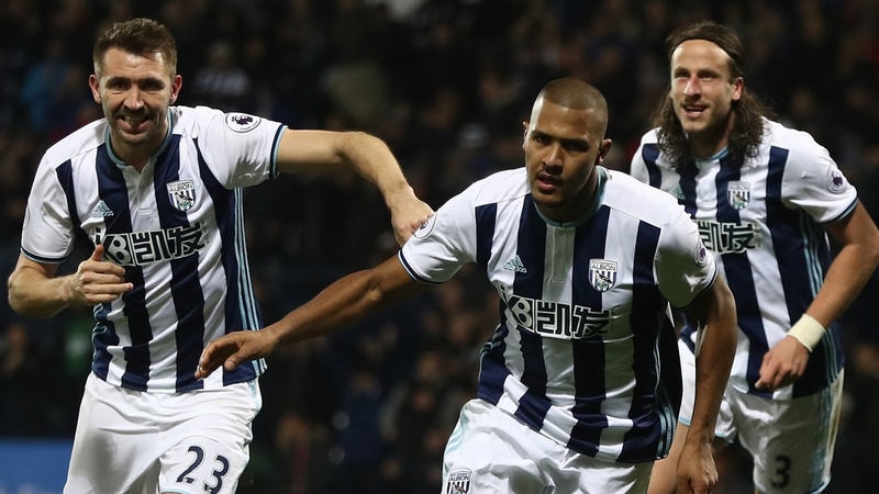 Salomon Rondon wheels away in celebration