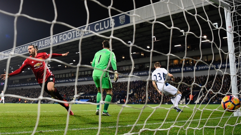 Zlatan Ibrahimovic scored on the double for Manchester United's third league win on the bounce