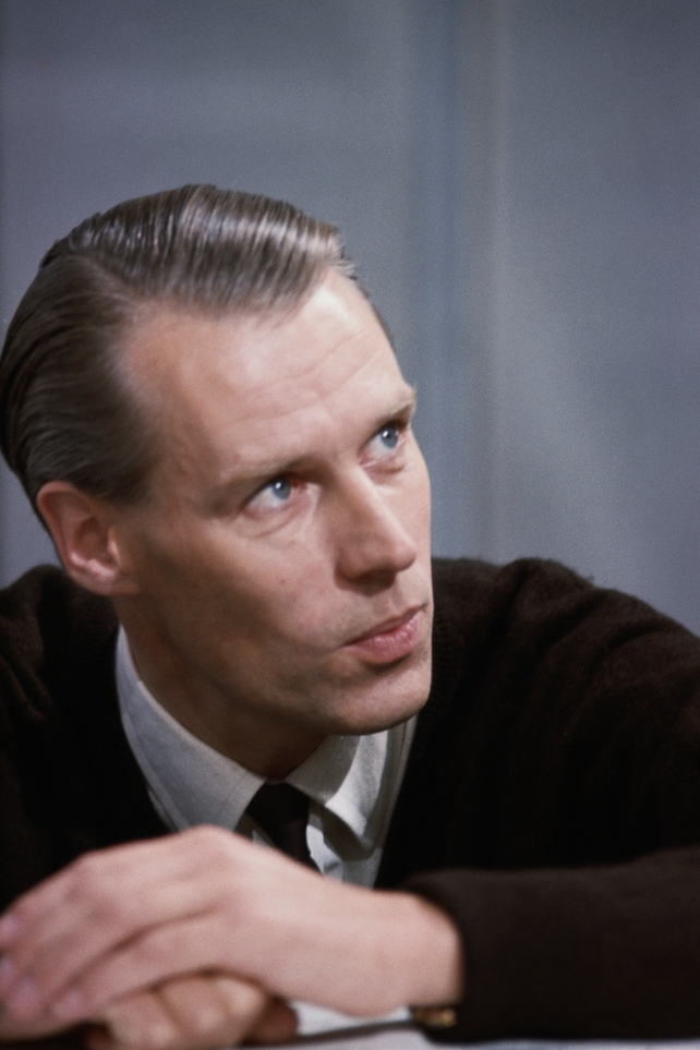 George Martin (90), The Beatles producer, died March 8, 2016