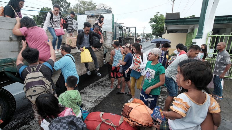 Thousands evacuated coastal areas ahead of Nock-Ten