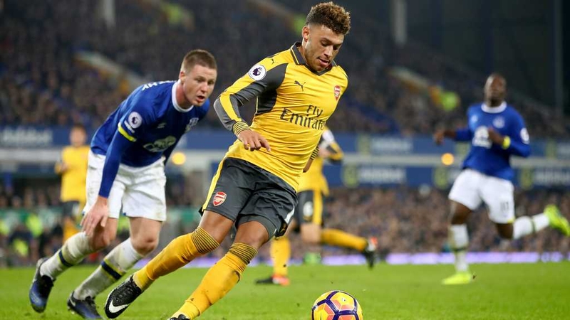 Alex Oxlade-Chamberlain will not be going to Anfield, according to Jurgen Klopp
