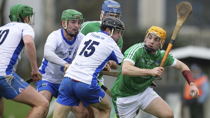 Seánie O'Brien comes away with posession for Limerick