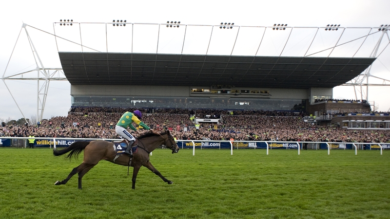 Ruby Walsh riding Kauto Star wins the King George VI Steeple Chase in 2011