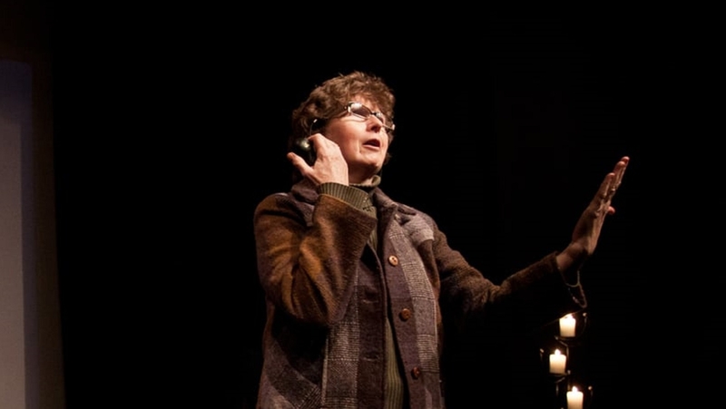 Poet Biddy Jenkinson, author of Iníon léinn i bPáras/A female student in Paris