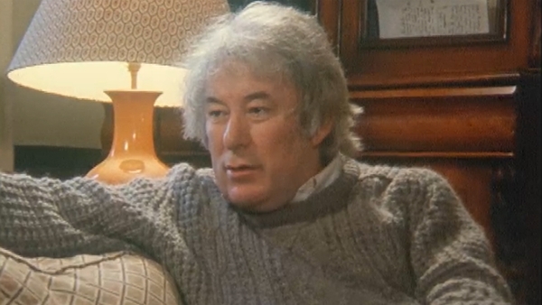 Seamus Heaney on Evening Extra