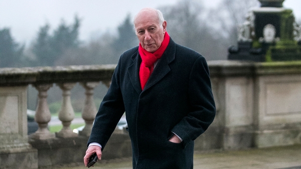Robin Newton sat on a steering group that awarded a £1.7m contract to a charity with links to the UDA