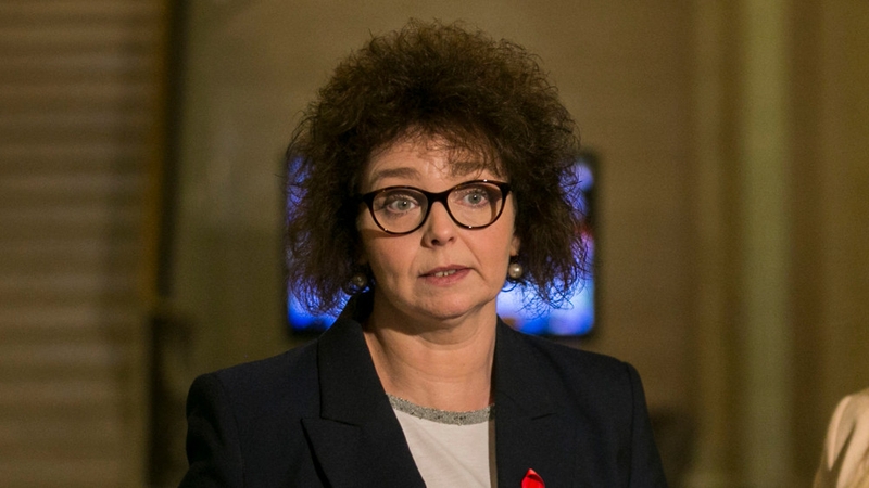 Carál Ní Chuilín consulted on an act which would have translated Stormont business and allowed courts to conduct hearings in Irish