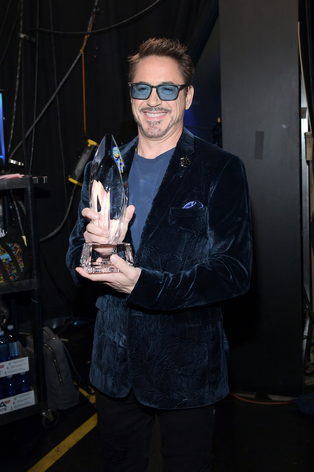Favourite Male Action Star Robert Downey Jr, his PCA, velvet jacket and Bono glasses added some rockstar vibes to the night