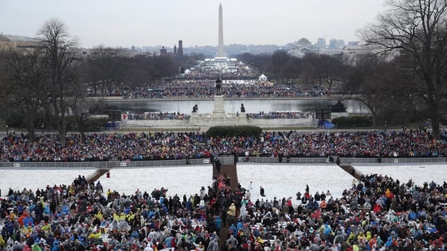 Crowds in front of the US Capitol