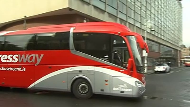 A Fianna Fáil motion will call on the Government to intervene in the dispute