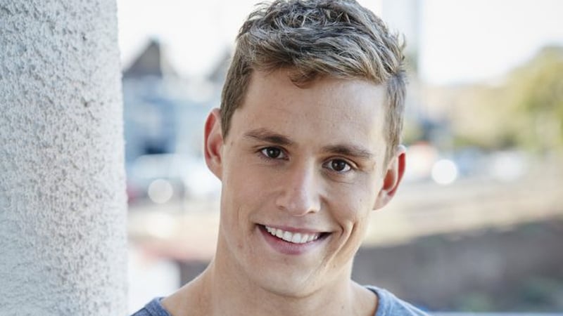 Hunter tells Peggy the truth about Zac