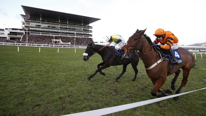 Many Clouds (sheepskin noseband) edges out Thistlecrack