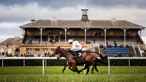Vroum Vroum Mag edges out Midnight Jazz