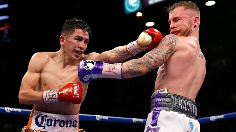 The Santa Cruz jab caused Frampton problems from the opening round