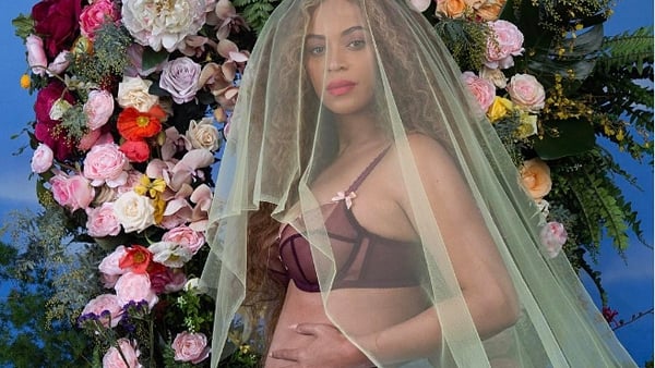 Beyoncé - "We are incredibly grateful that our family will be growing by two" Photo: Instagram