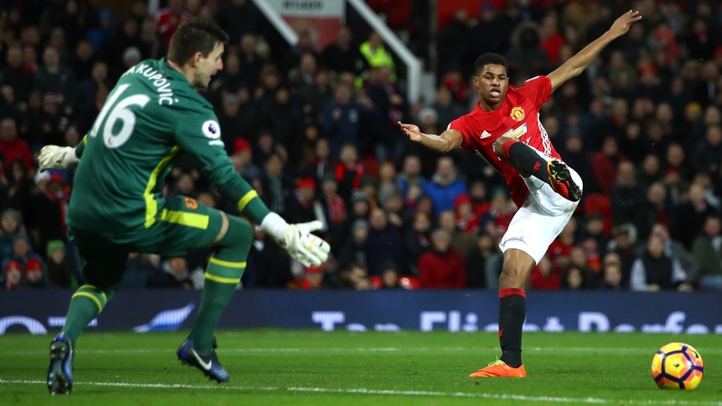 Spot the ball...Marcus Rashford misses a chance to hand Manchester United the lead against Hull