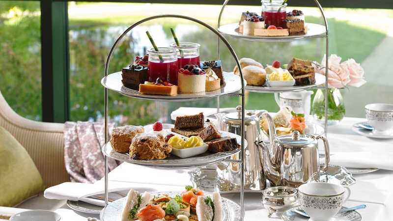 Galentine's Day: Sleepover at the Lyrath Estate