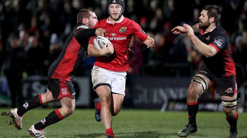 Munster's Tyler Bleyendaal gets away from Neil Cochrane and Cornell Du Preez