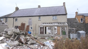 Room To Improve's Rush Fisherman House 'Before' Exterior shot