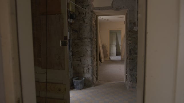 Another dark Interior 'Before' view...