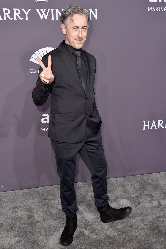 Actor Alan Cumming looked suave in all black everything.