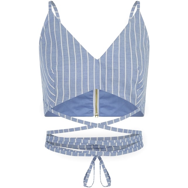 A simple top with beautiful details from River Island. Pair this with high-waisted shorts and red lipstick for that pin-up look.