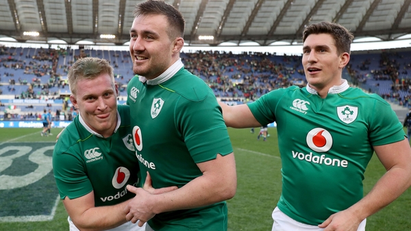 Recap: Ireland rout Italy, England edge out Wales