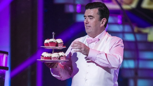 It's a cakewalk for Des Cahill