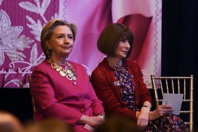 Hillary Clinton and Anna Wintour during a ceremony commemorating designer Oscar de la Renta.