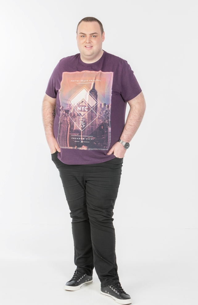 Seán's starting weight was 24st 3lbs / 154.1 kg.