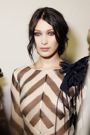 Wee sis Bella Hadid at the Alberta Ferretti backstage. Che bella!