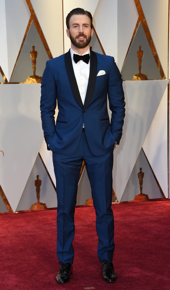 Chris Evans stands out in a beautiful blue tux