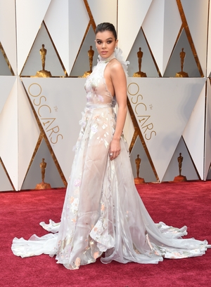 Hailee Steinfeld in Ralph & Russo.